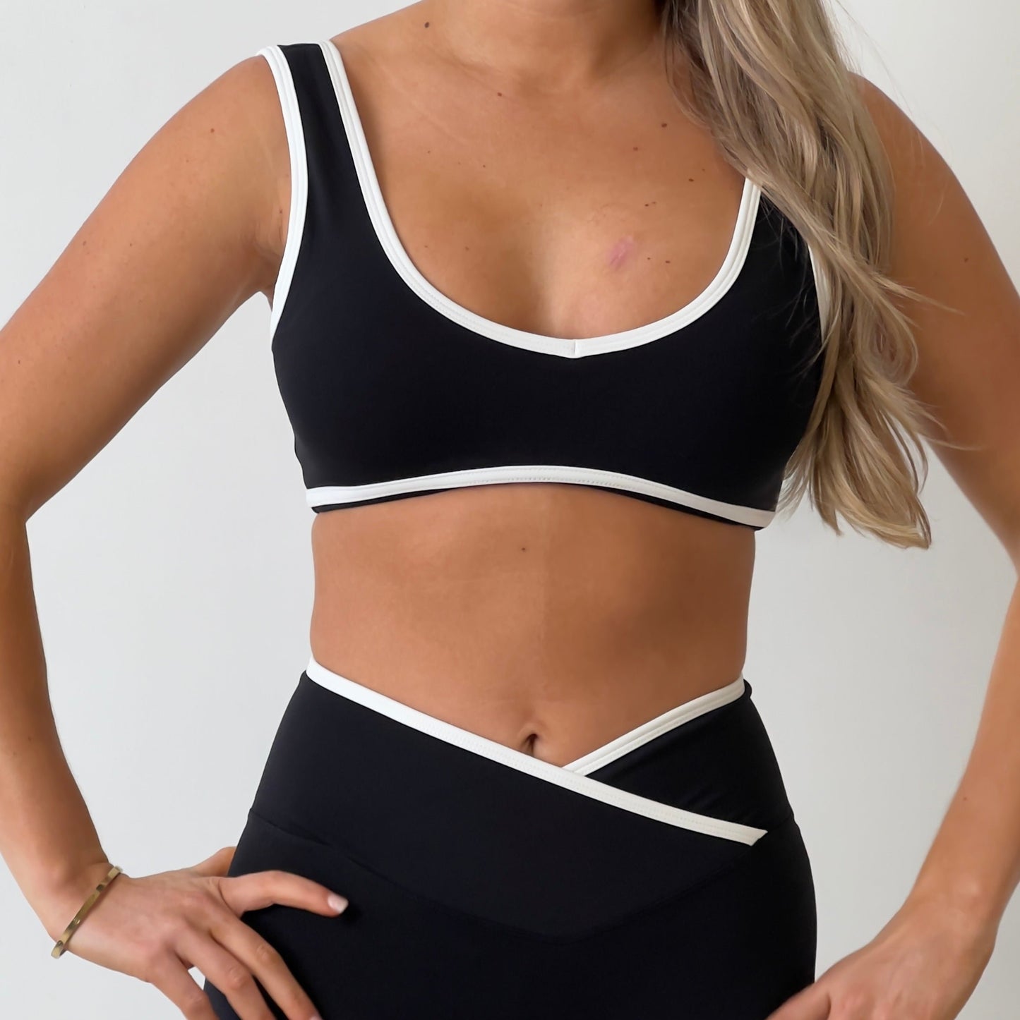 Nouveau Bra Top