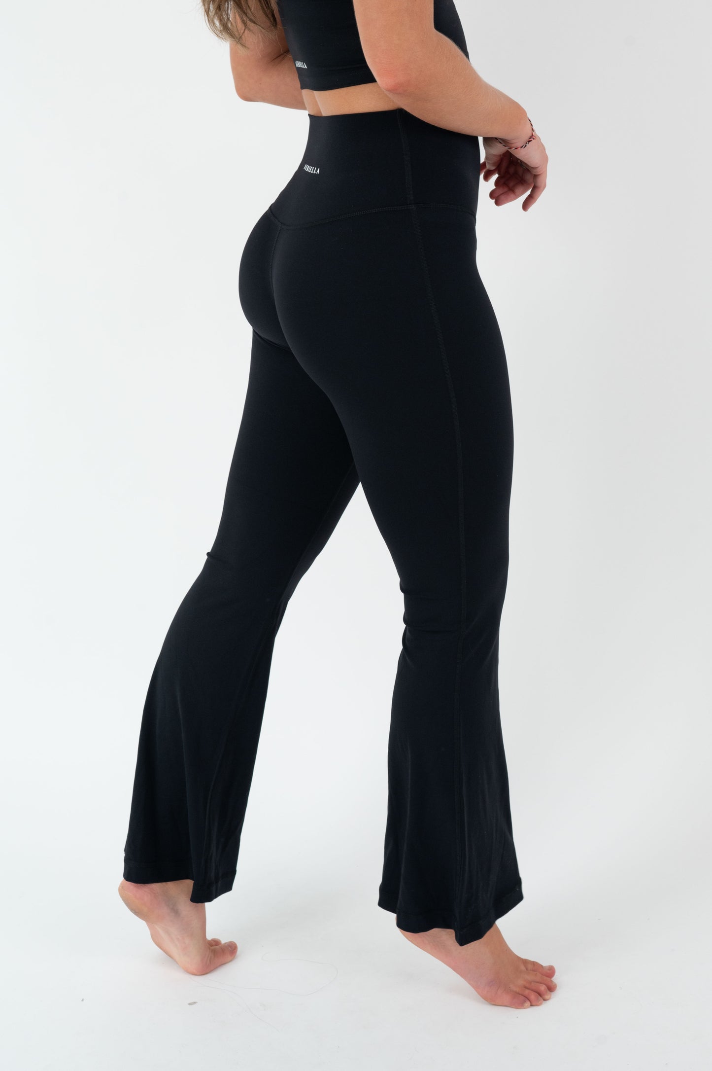The Pilates Flares | Black