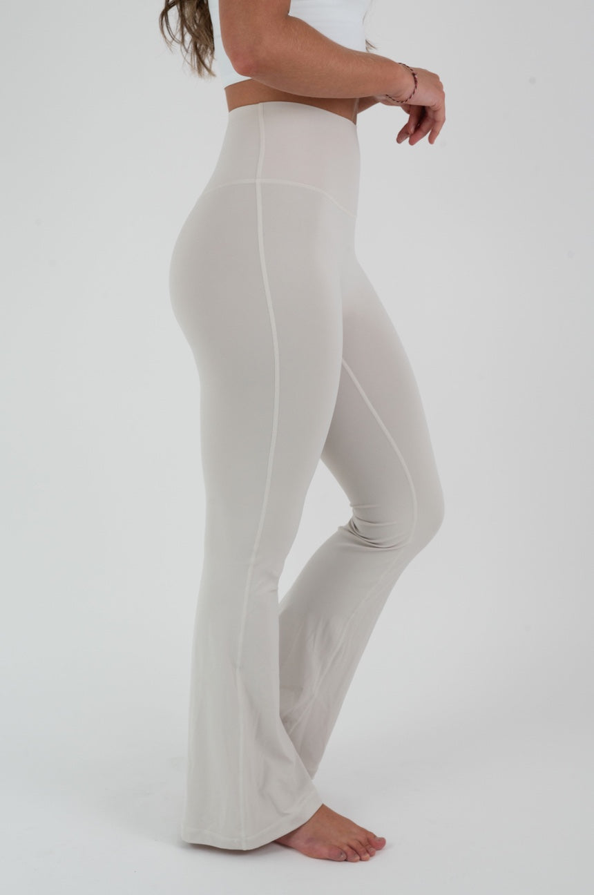 The Pilates Flares | Seashell