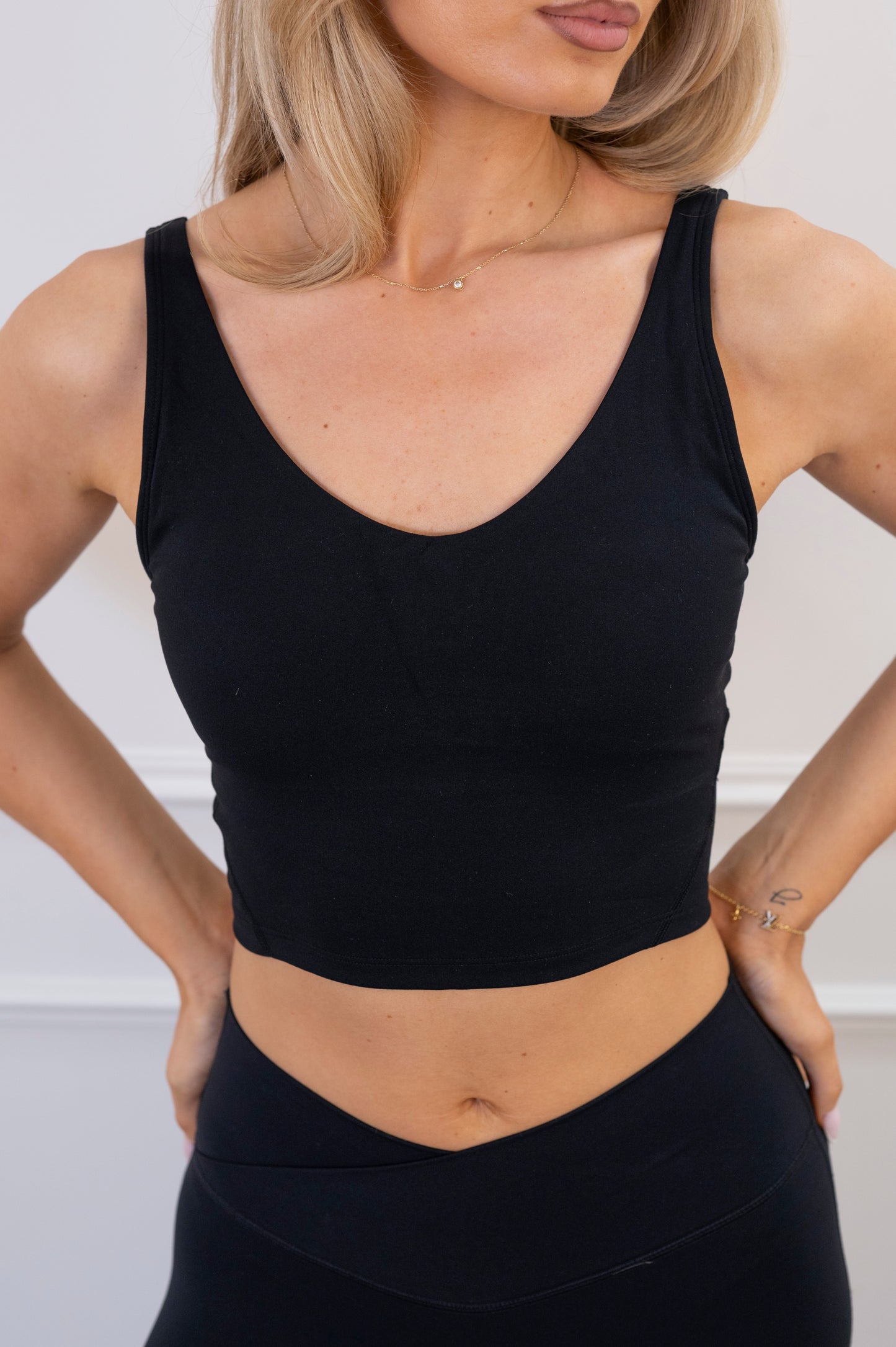 Studio Crop Top - Black